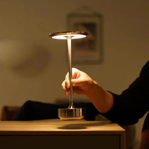 Helura Portable Lamp