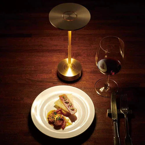 Helura Portable Lamp