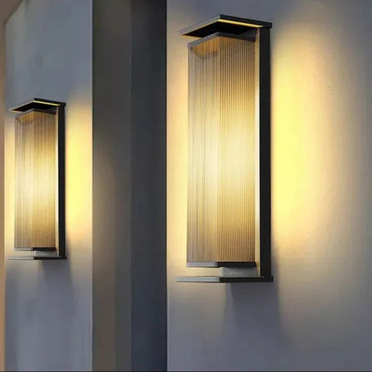 Helveda Outdoor Wall Light