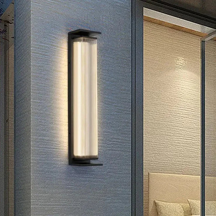 Helveda Outdoor Wall Light