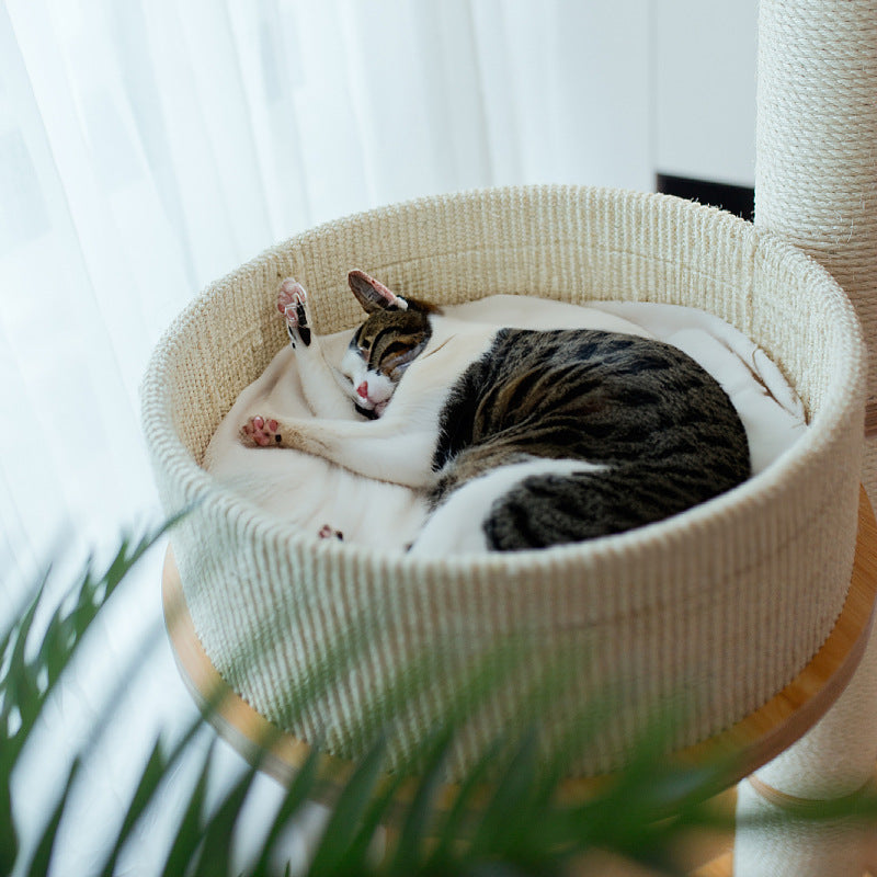 High-Quality Cat Tree with Multifunctional Resting Areas | Thrascher