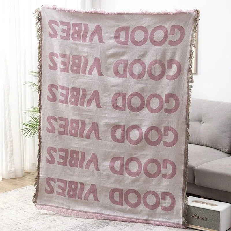 Ilfora Throw blanket