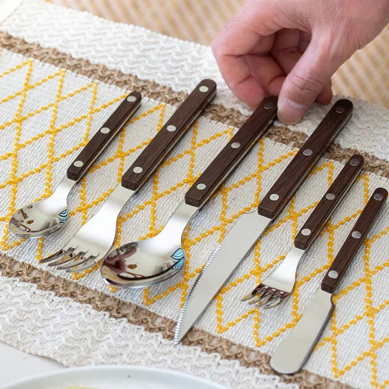 Ilia Cutlery Set
