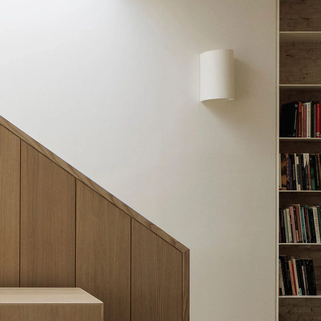Ilira Wall Lamp