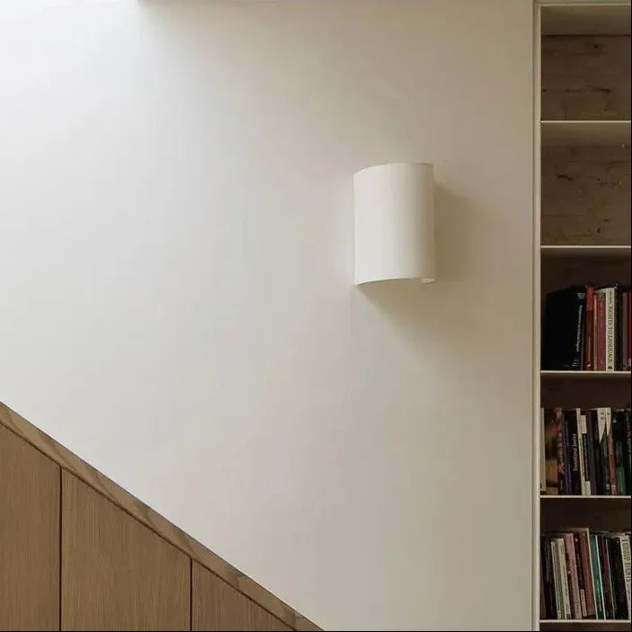 Ilira Wall Lamp