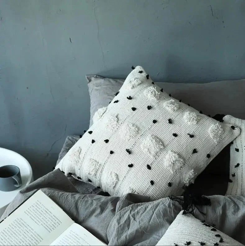 Ilseno Cushion Cover