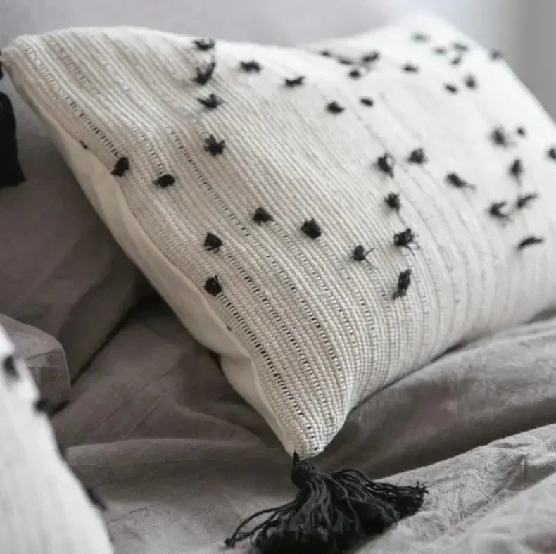 Ilseno Cushion Cover