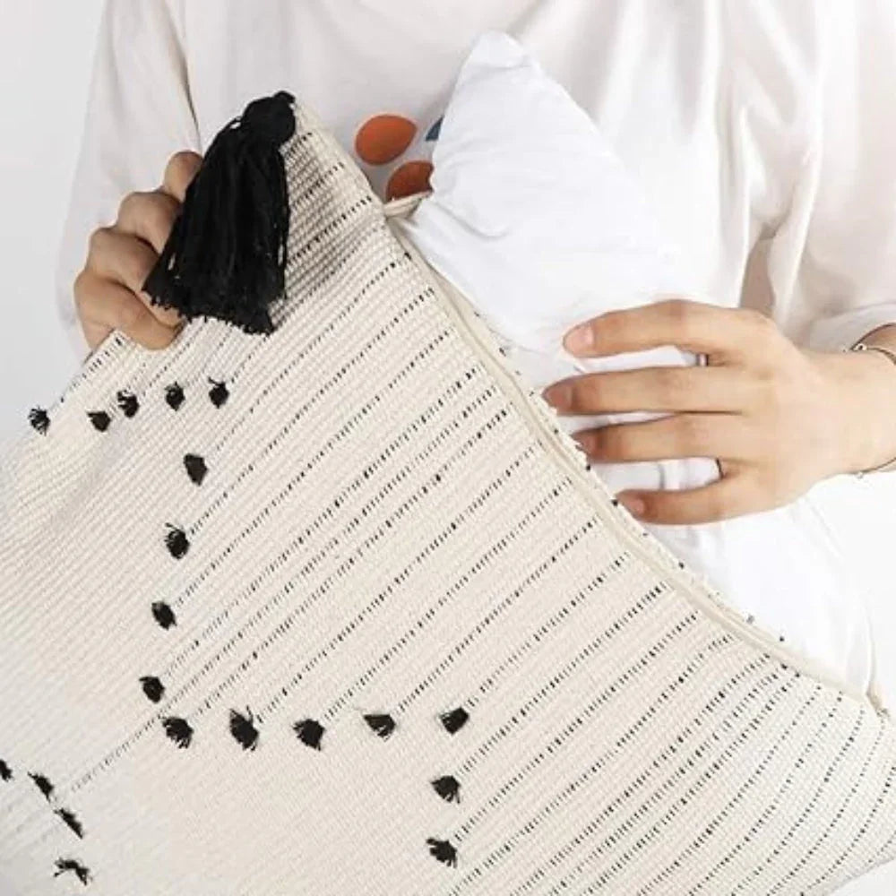 Ilseno Cushion Cover