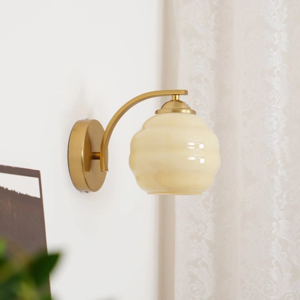 Ilstira Art Deco Wall Fixture