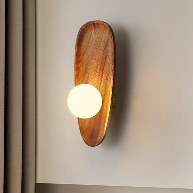 Ilura Wall Lamp