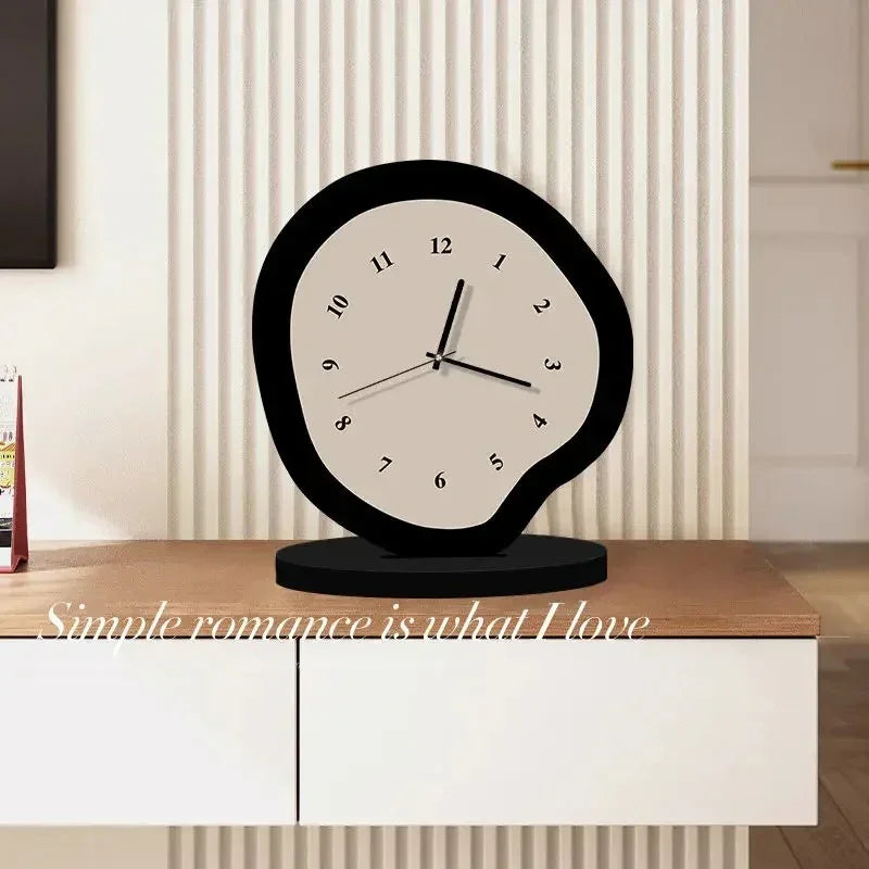 Ilvara Table Clock