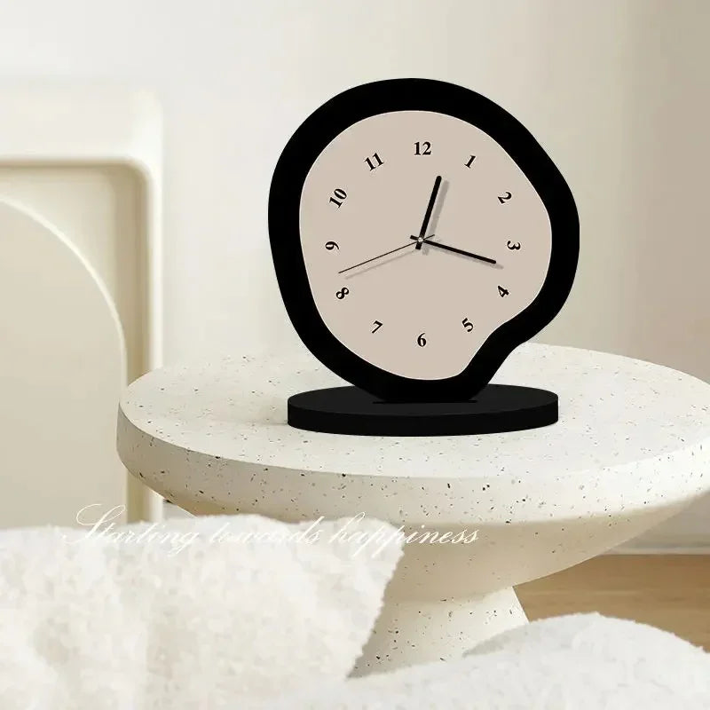 Ilvara Table Clock