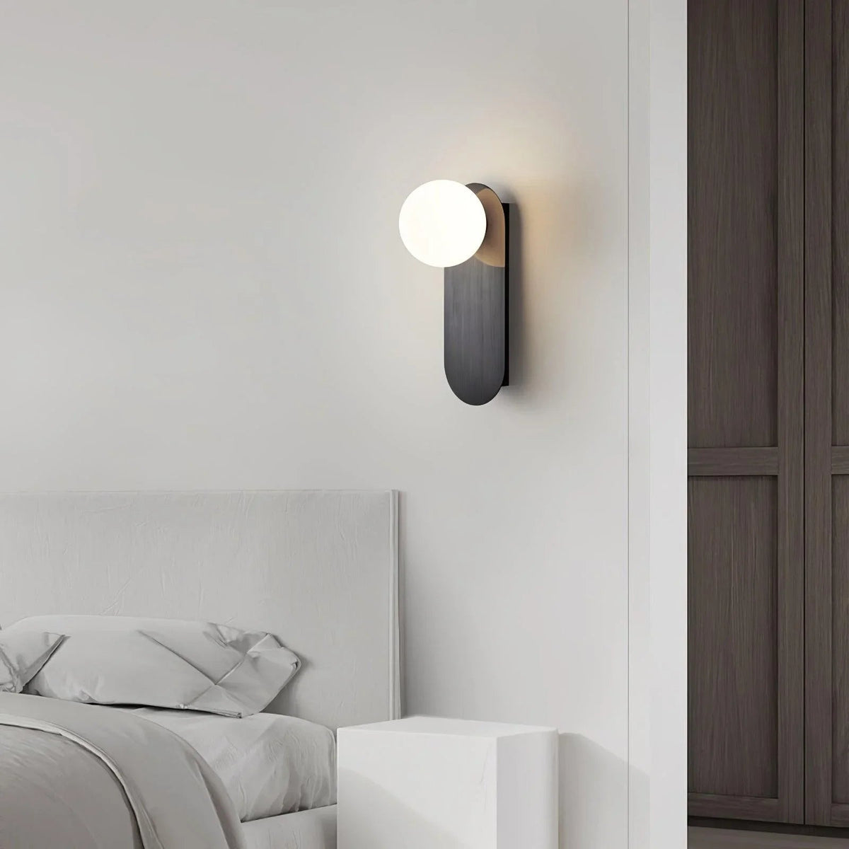 Inirra Globe Wall Sconce