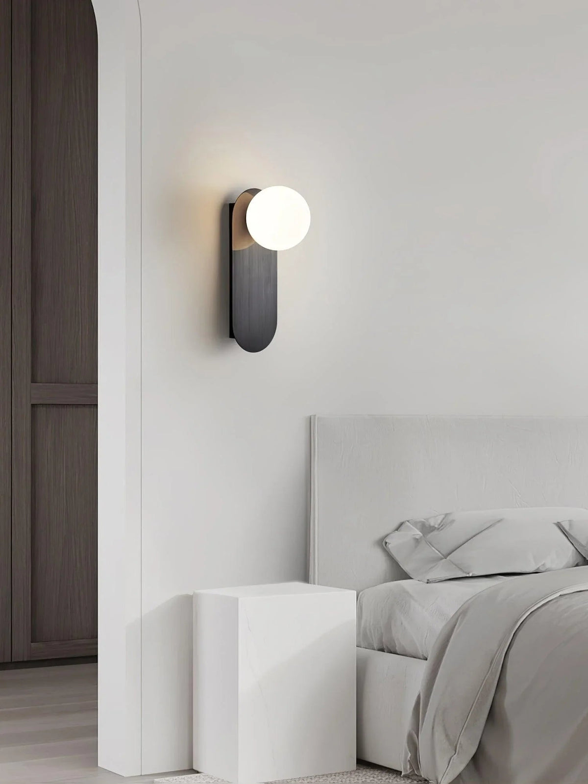 Inirra Globe Wall Sconce