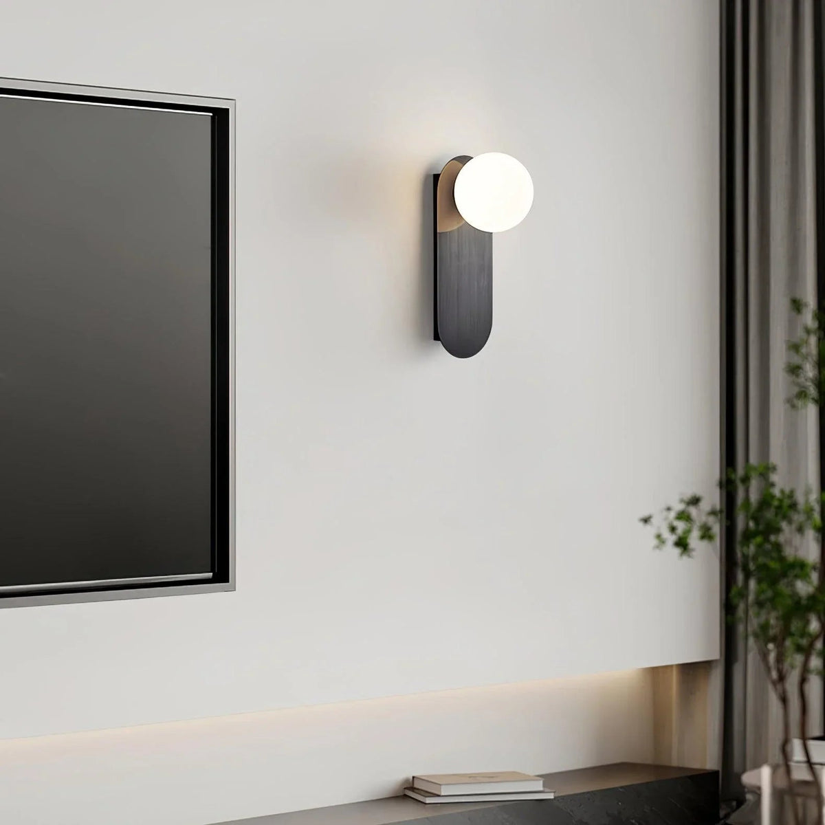 Inirra Globe Wall Sconce