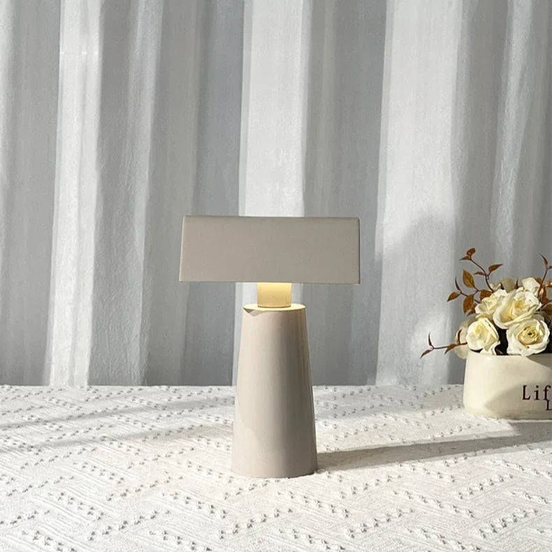 Jaltyra Table Lamp