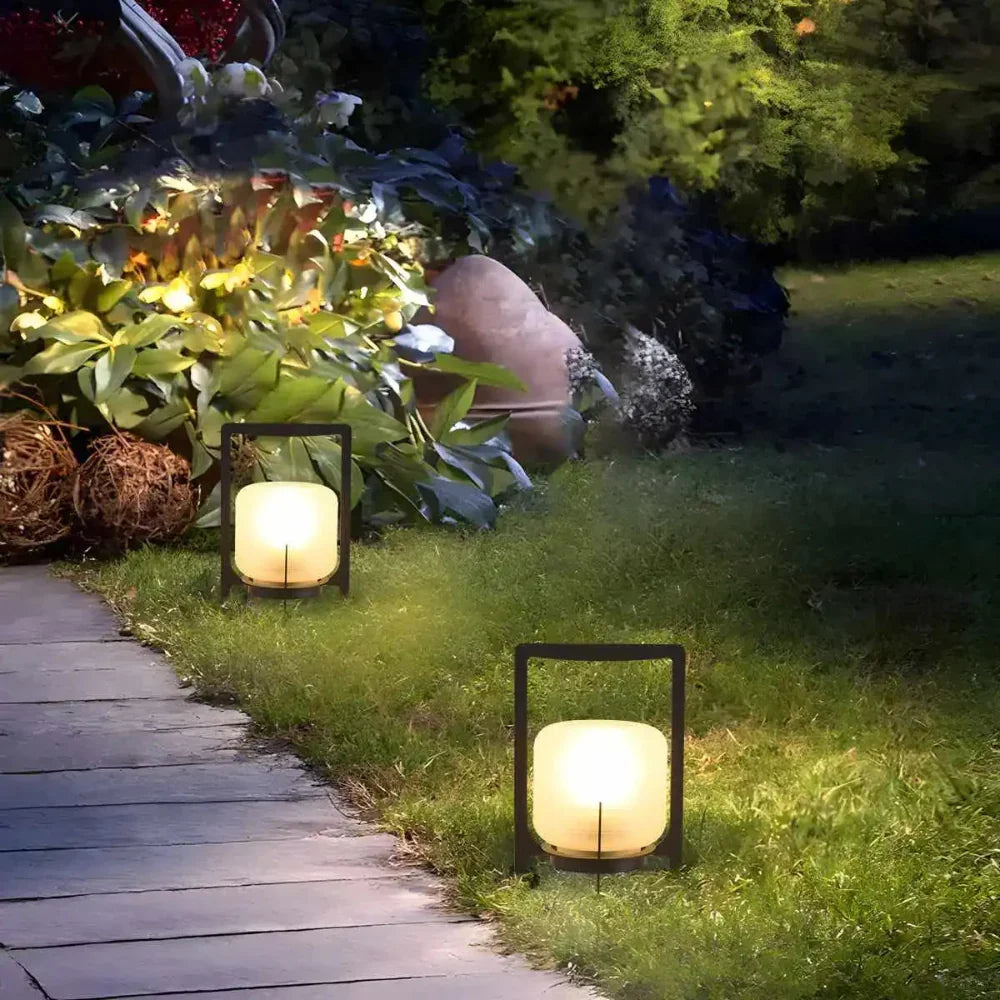 Jorrvia Outdoor Lamp