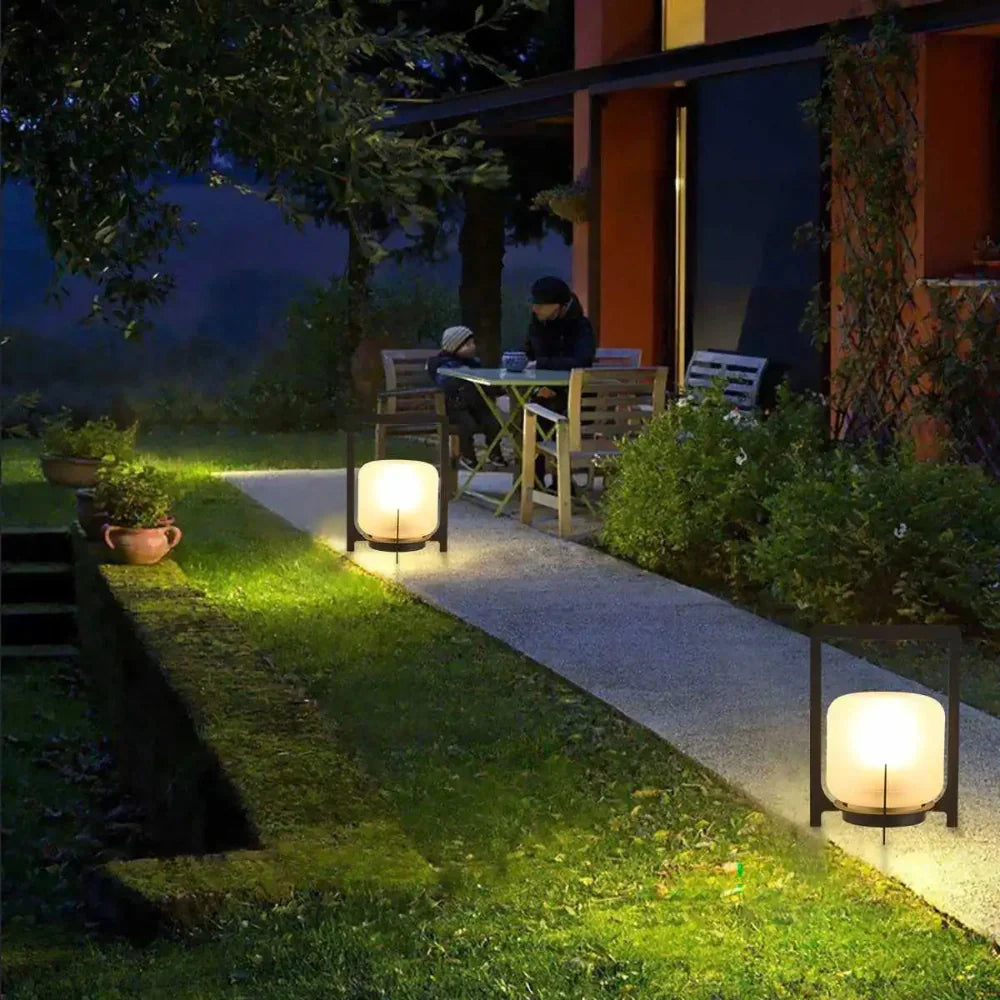 Jorrvia Outdoor Lamp