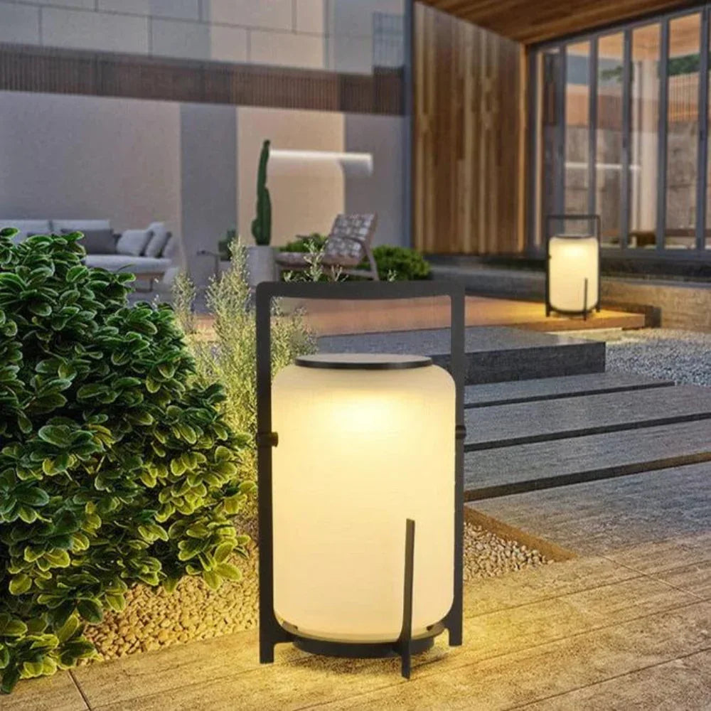 Jorrvia Outdoor Lamp
