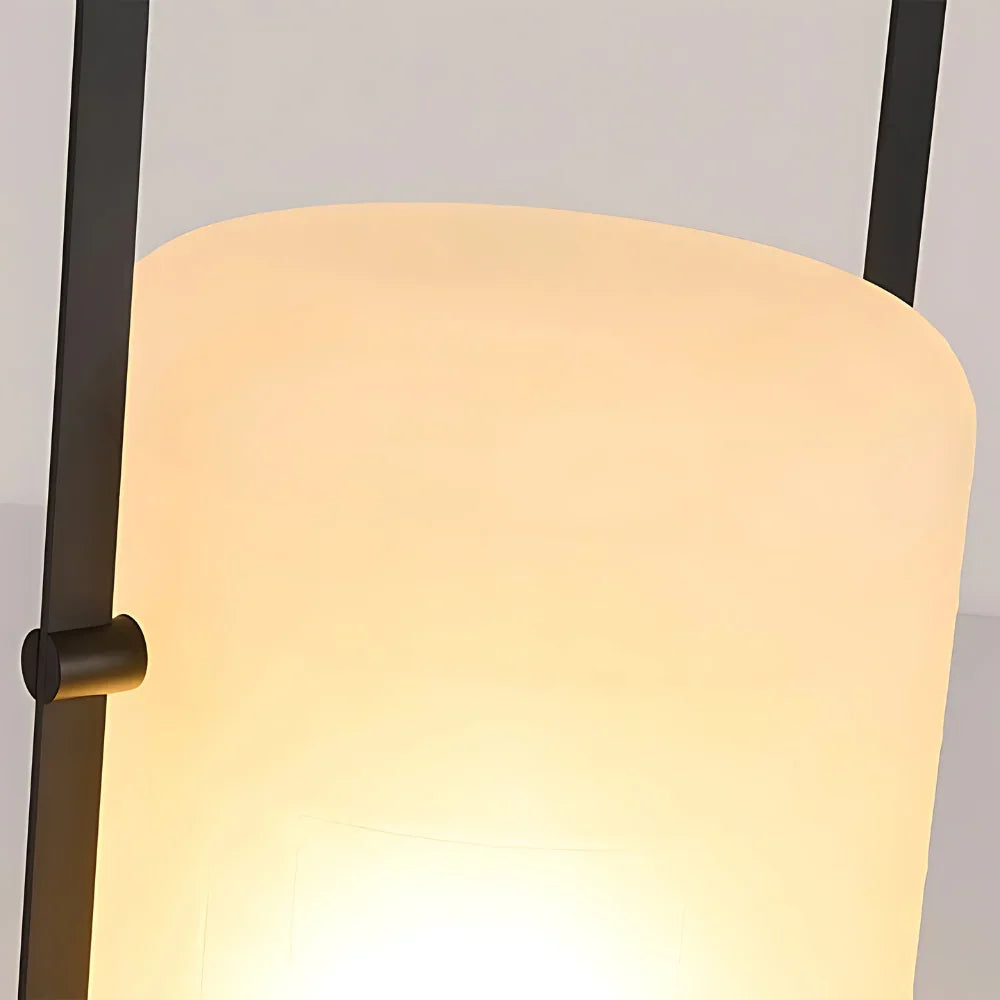 Jorrvia Outdoor Lamp