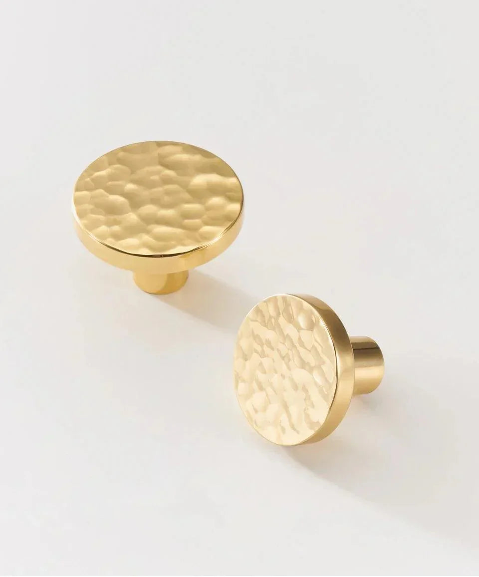 Kallova Cabinet Handles