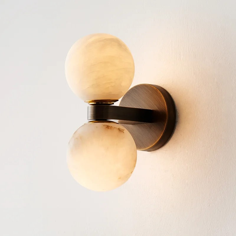 Kalndora Wall Lamp