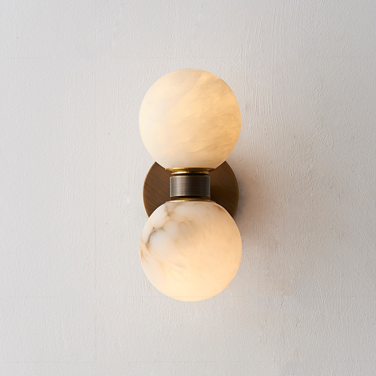 Kalndora Wall Lamp