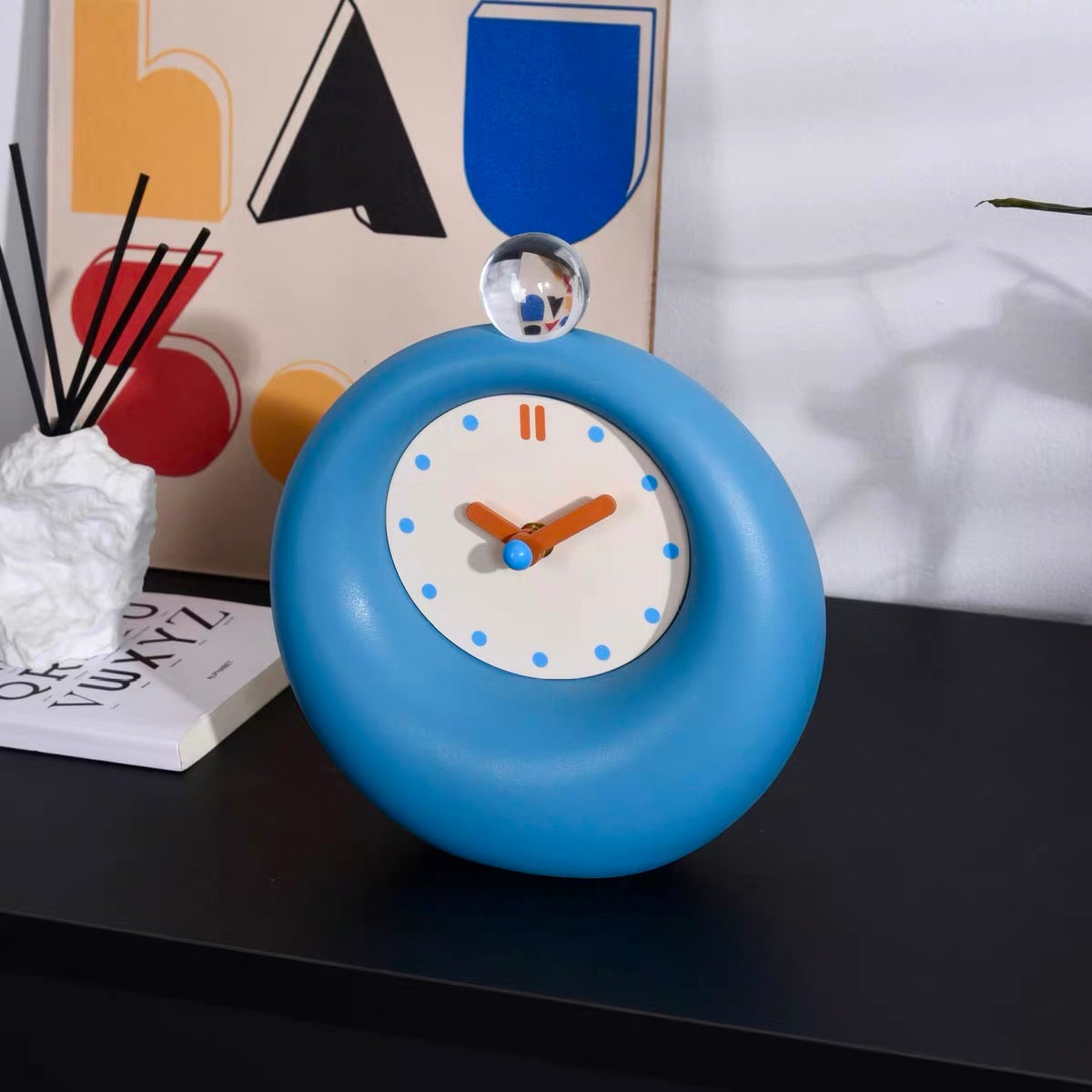 Kalnona Table Clock