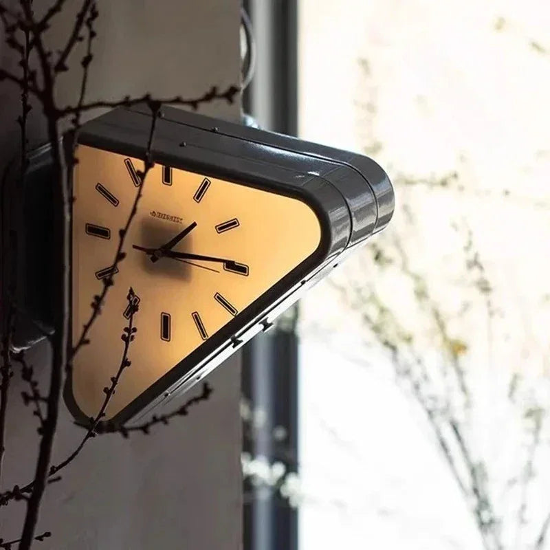 Kervelle Double-Sided Clock