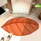 Leaf-Shaped Bath Mat | Thrascher