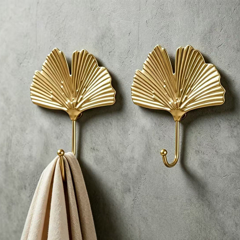 Leaf-Shaped Wall Hooks | Thrascher