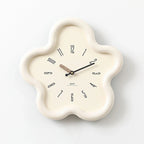Lindenthorpe Clock