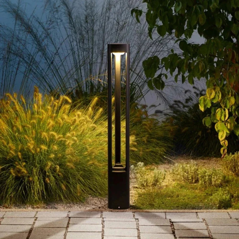 Linsella LED Bollard Light