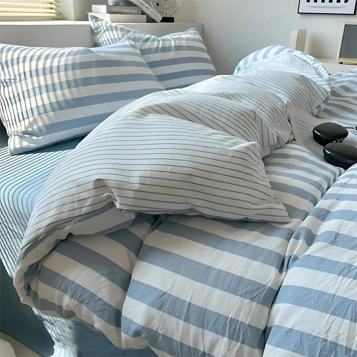 Lintirra Striped Bedding Set