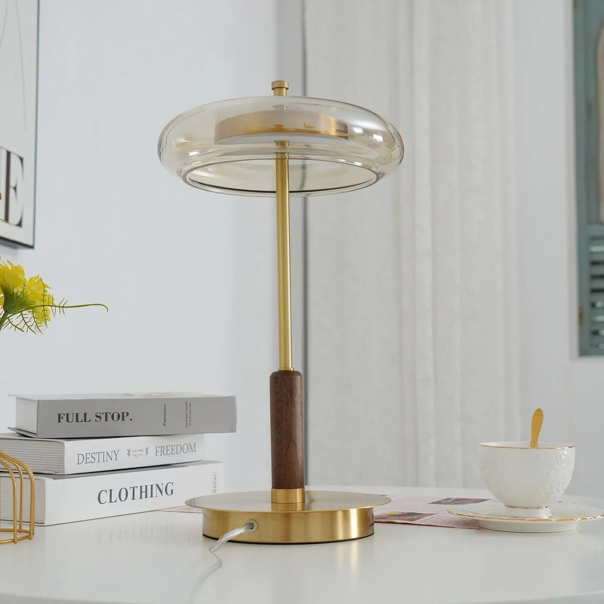 Lorstesa Table Lamp