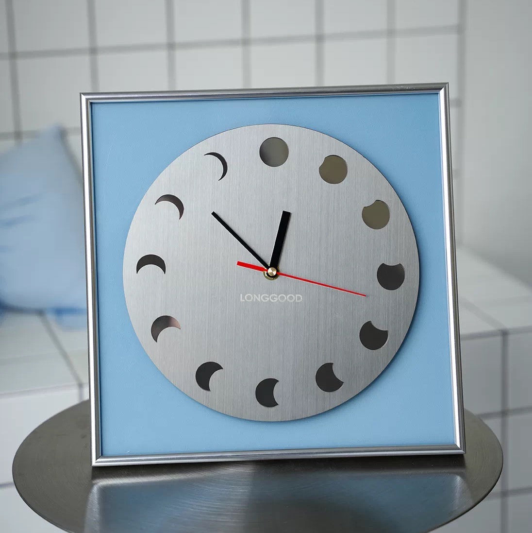 Luvren Clock