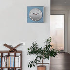Luvren Clock