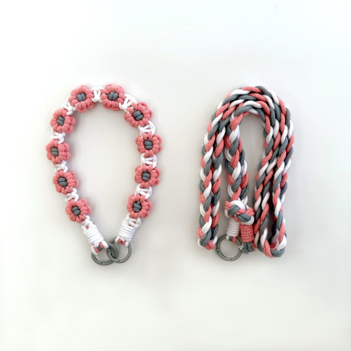 Macrame Dog Leash Holder | Thrascher
