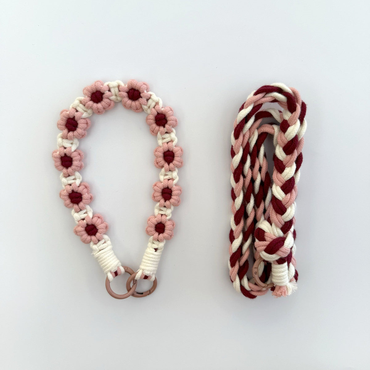 Macrame Dog Leash Holder | Thrascher