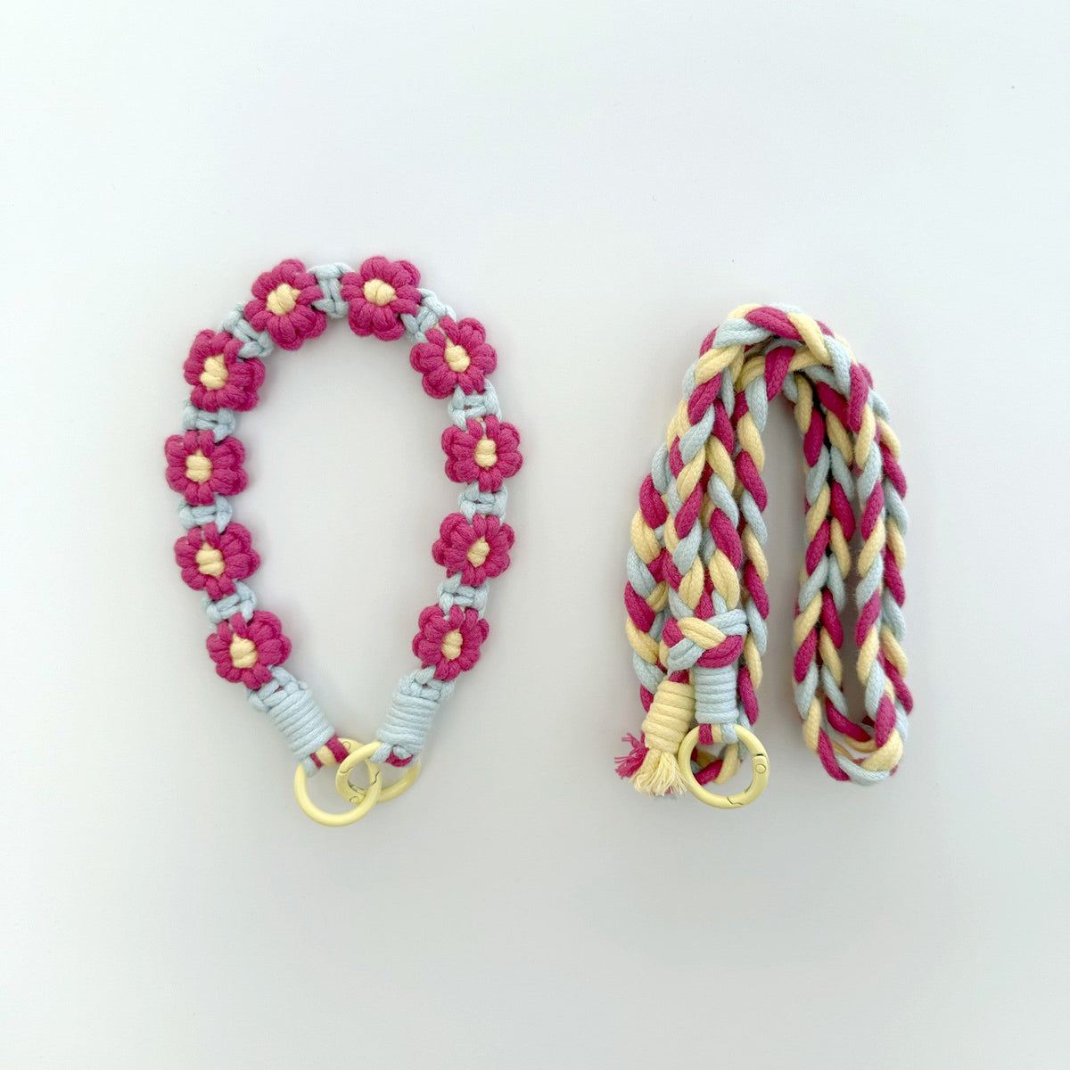 Macrame Dog Leash Holder | Thrascher
