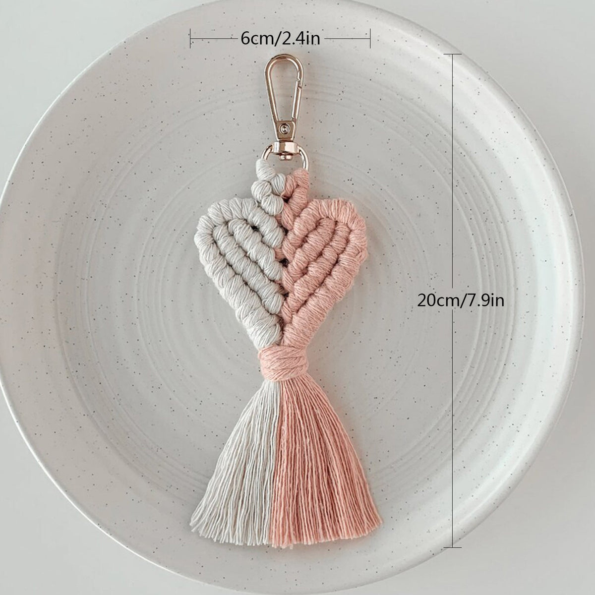 Macrame Heart Keychain Holder | Thrascher