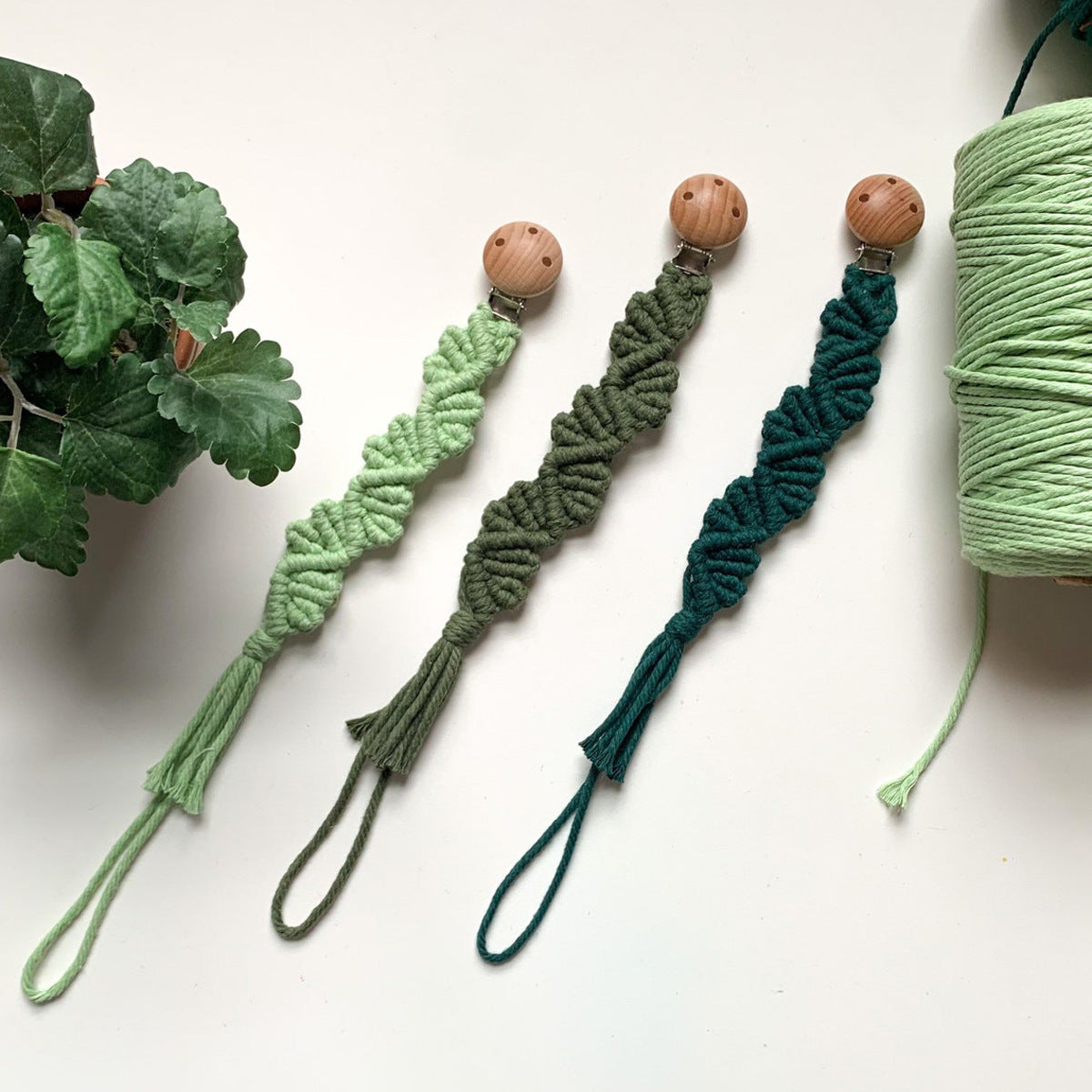 Macrame Keychain Holder with Wooden Accents | Thrascher