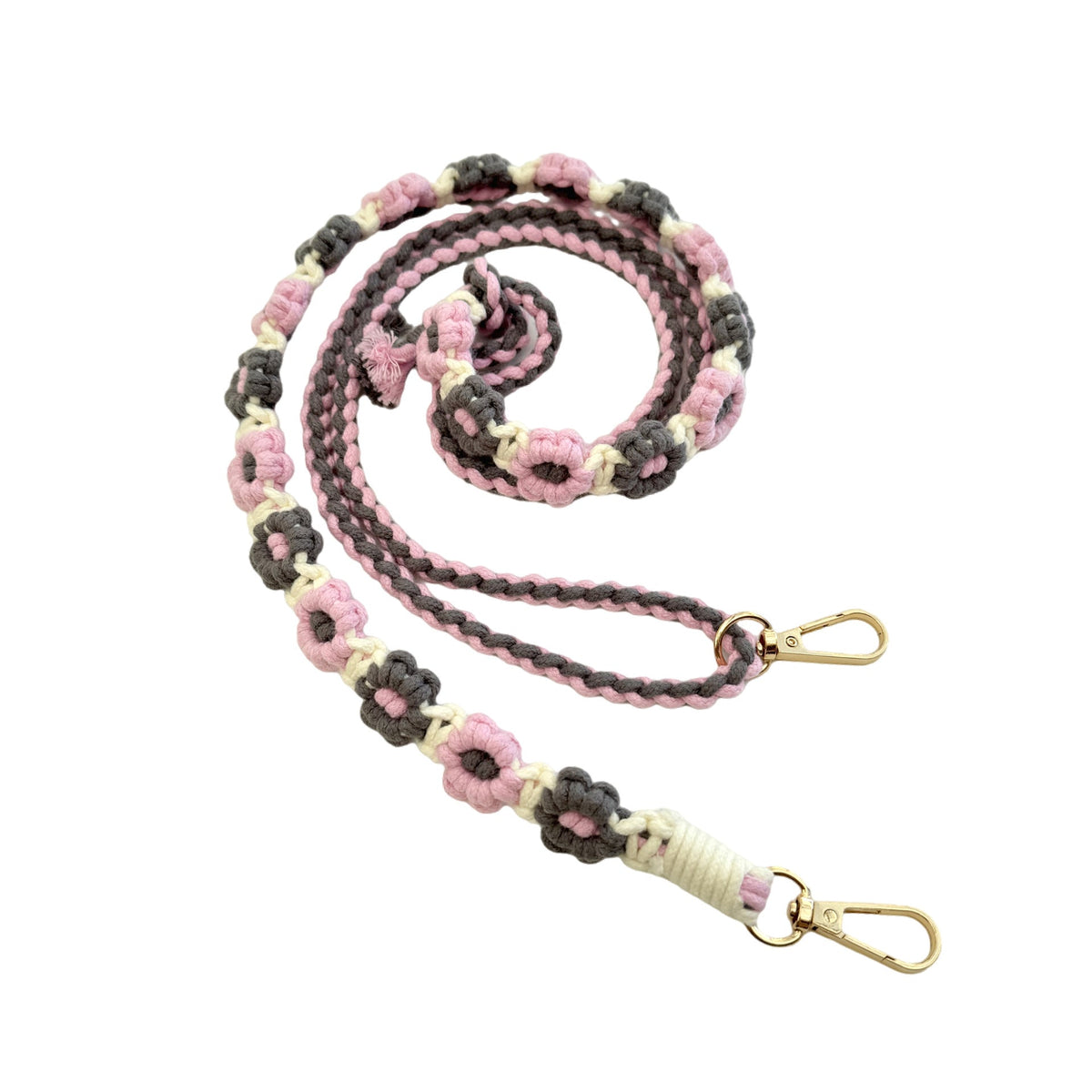 Macrame Pet Leash with Floral Detailing | Thrascher