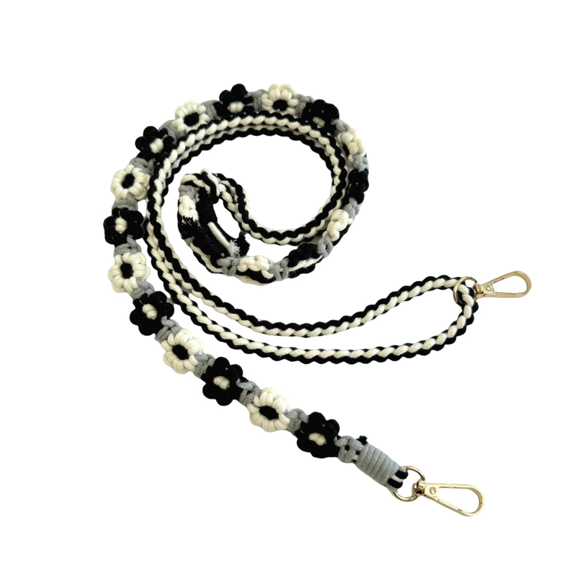 Macrame Pet Leash with Floral Detailing | Thrascher