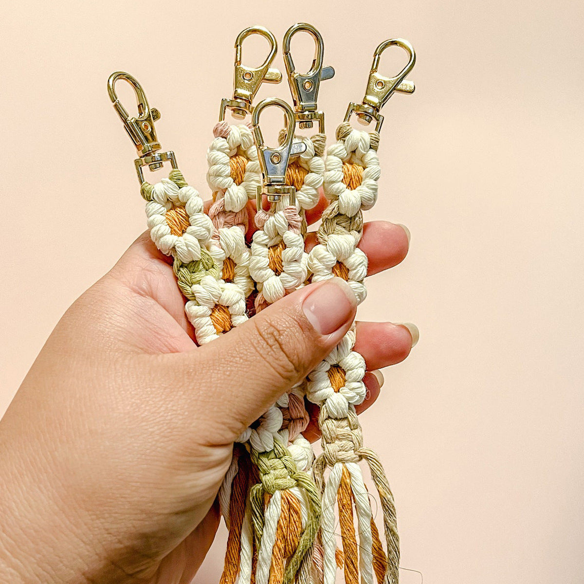 Macrame Tassel Keychain | Thrascher