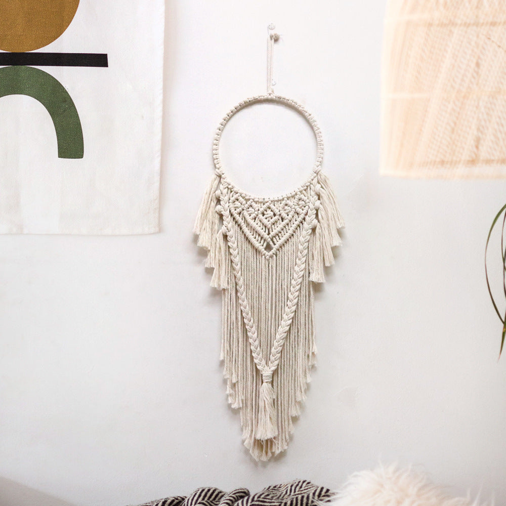 Macrame Wall Decor with Artistic Details | Thrascher