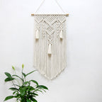 Macrame Wall Decor with Artistic Details | Thrascher