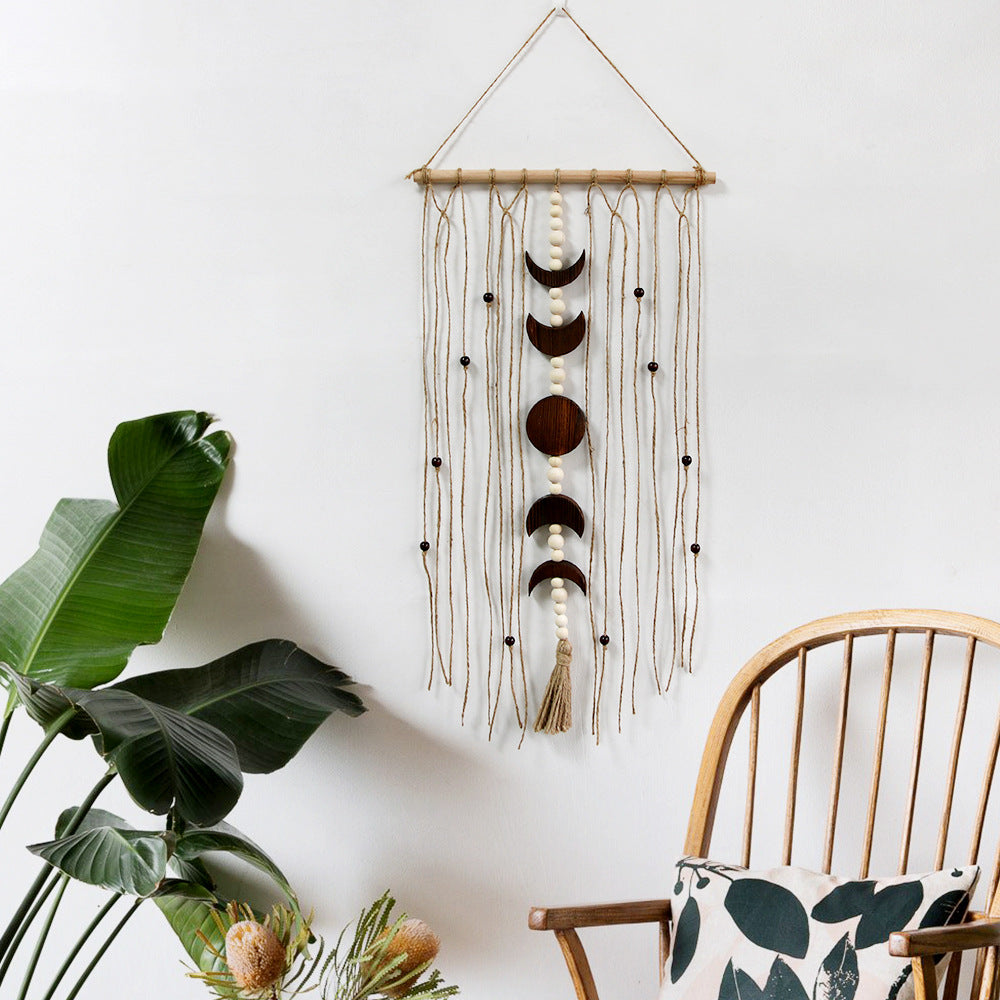 Macrame Wall Decor with Moon Motif | Thrascher