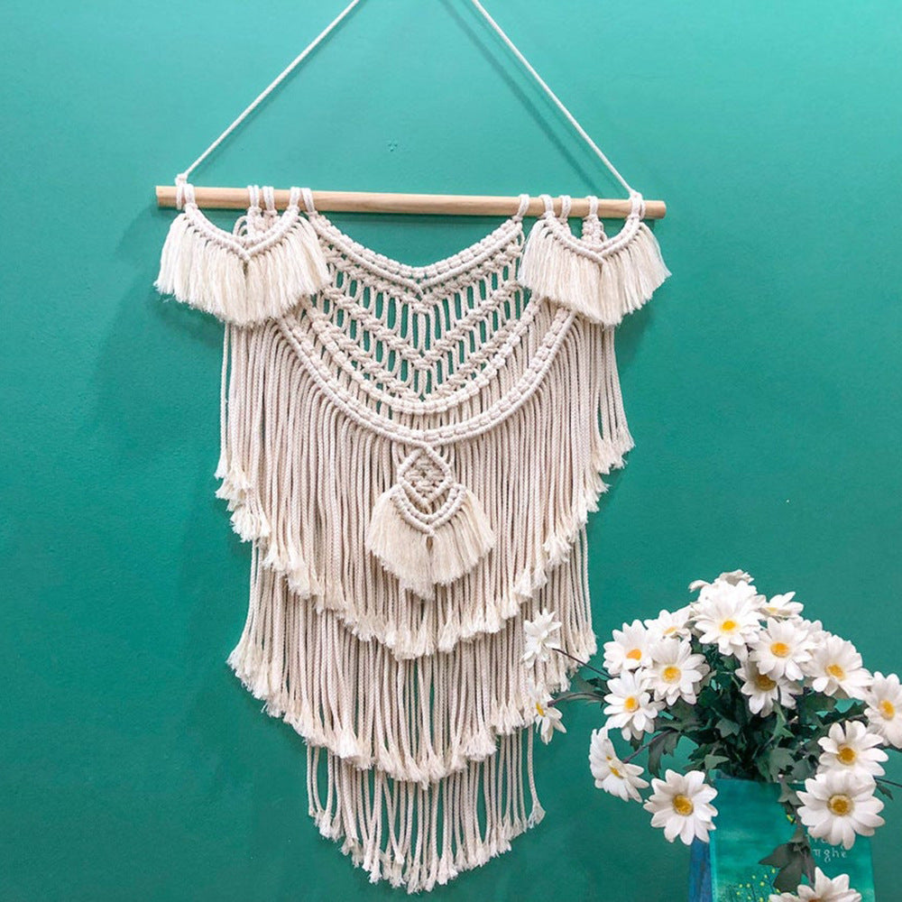 Macrame Wall Decoration with Creative Fringes | Thrascher