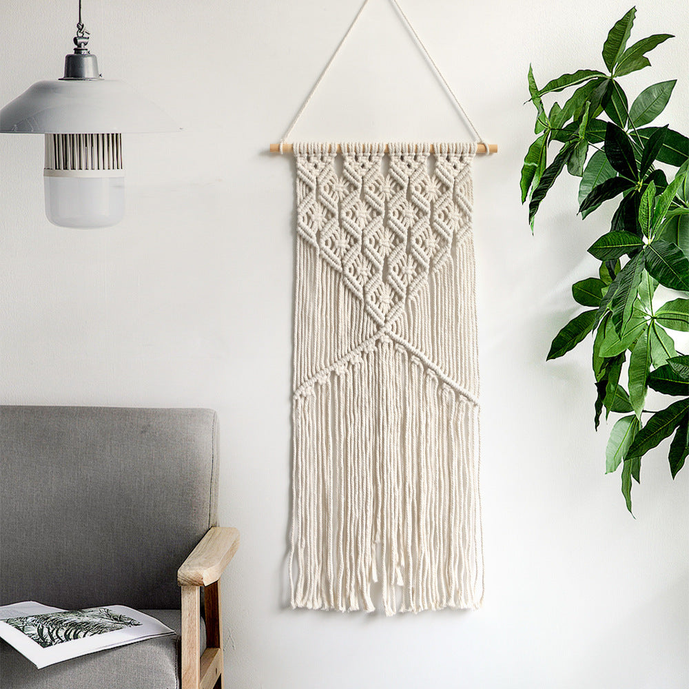 Macrame Wall Decoration with Creative Fringes | Thrascher